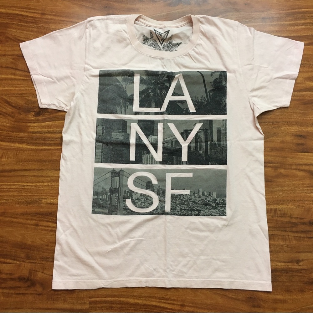 3/$25 UniVibe Men’s Light Pink LA NY SF Crew Cotton Graphic T-Shirt Size Large